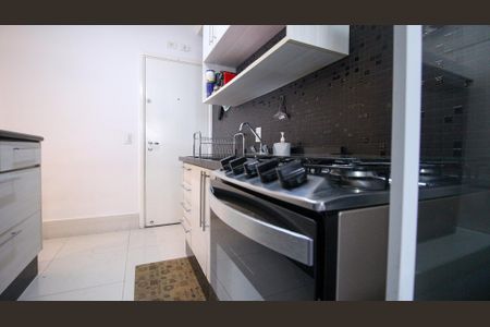 Apartamento à venda com 96m², 2 quartos e 2 vagas Apartamento à venda com 96m², 2 quartos e 2 vagasCozinha