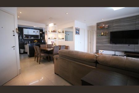 Apartamento à venda com 96m², 2 quartos e 2 vagas Apartamento à venda com 96m², 2 quartos e 2 vagasSala