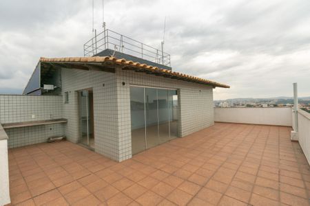 Apartamento à venda com 197m², 3 quartos e 4 vagas
