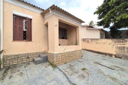 Casa à venda com 295m², 3 quartos e 3 vagasFachada do Prédio