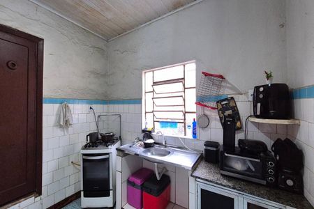 Casa à venda com 295m², 3 quartos e 3 vagasCozinha 