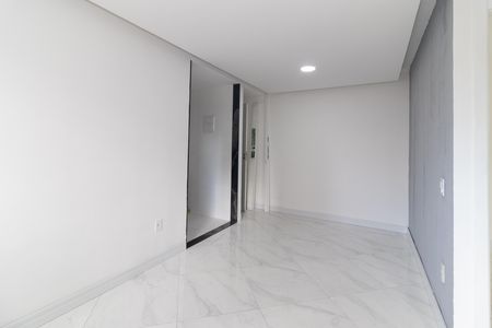 Sala de apartamento à venda com 2 quartos, 40m² em Padre Miguel, Rio de Janeiro