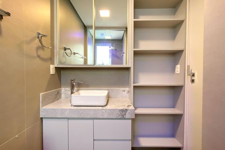 Apartamento para alugar com 83m², 3 quartos e 2 vagas Apartamento para alugar com 83m², 3 quartos e 2 vagasBanheiro da Suíte 1
