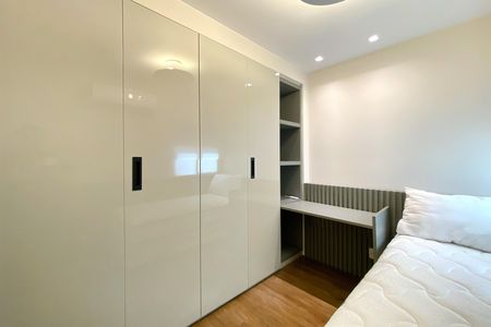 Apartamento para alugar com 83m², 3 quartos e 2 vagas Apartamento para alugar com 83m², 3 quartos e 2 vagasQuarto 3