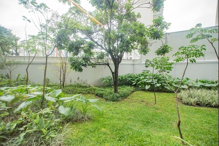 Apartamento para alugar com 231m², 4 quartos e 3 vagas Apartamento para alugar com 231m², 4 quartos e 3 vagasÁrea comum - Jardim