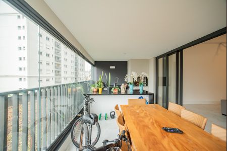 Apartamento para alugar com 231m², 4 quartos e 3 vagas Apartamento para alugar com 231m², 4 quartos e 3 vagasVaranda gourmet