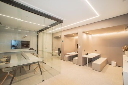 Apartamento para alugar com 231m², 4 quartos e 3 vagas Apartamento para alugar com 231m², 4 quartos e 3 vagasÁrea comum - Coworking