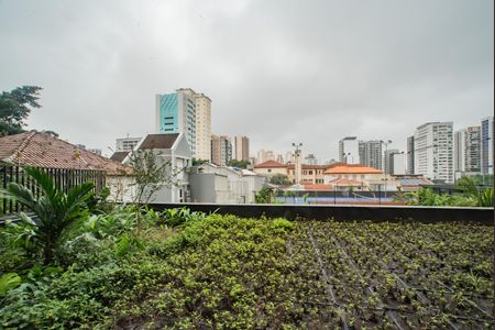 Apartamento para alugar com 231m², 4 quartos e 3 vagas Apartamento para alugar com 231m², 4 quartos e 3 vagasVista da Suíte 4