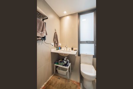 Apartamento para alugar com 231m², 4 quartos e 3 vagas Apartamento para alugar com 231m², 4 quartos e 3 vagasBanheiro da Suíte 2