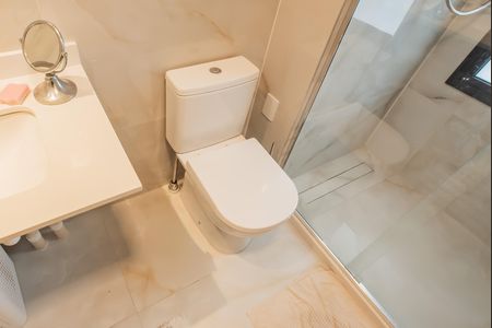 Apartamento para alugar com 231m², 4 quartos e 3 vagas Apartamento para alugar com 231m², 4 quartos e 3 vagasBanheiro da Suíte 4