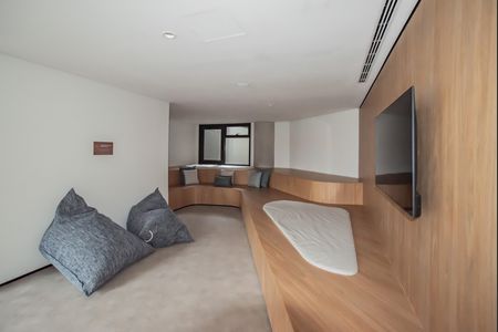 Apartamento para alugar com 231m², 4 quartos e 3 vagas Apartamento para alugar com 231m², 4 quartos e 3 vagasÁrea comum - Salão de jogos