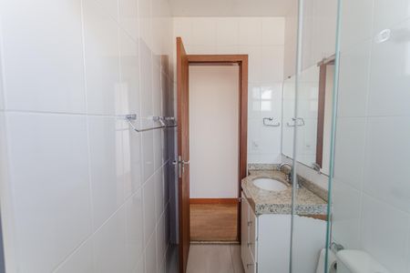 Apartamento à venda com 186m², 3 quartos e 3 vagasBanheiro Social