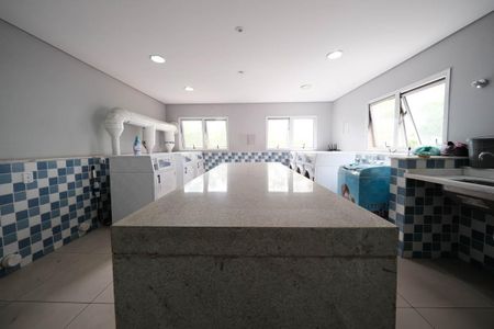 Apartamento à venda com 33m², 1 quarto e 1 vagaÁrea comum