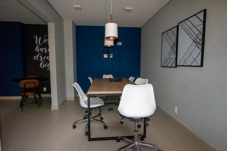 Studio à venda com 32m², 2 quartos e sem vaga Studio à venda com 32m², 2 quartos e sem vagaCOWORKING