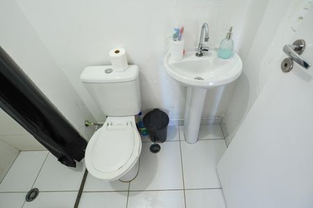 BANHEIRO de kitnet/studio à venda com 2 quartos, 32m² em Jardim Celeste, São Paulo