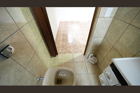 Casa para alugar com 200m², 3 quartos e 1 vagaBanheiro da Suíte