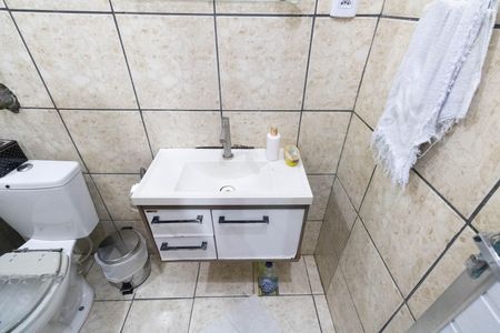 Casa para alugar com 53m², 2 quartos e sem vagaBanheiro