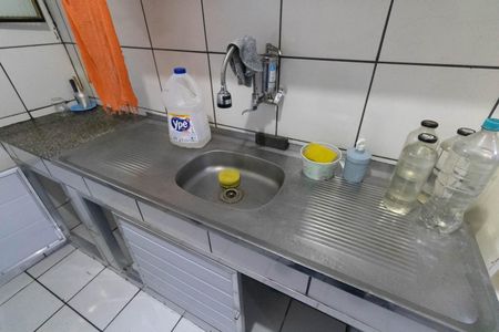 Casa para alugar com 53m², 2 quartos e sem vagaCozinha e Área de Serviço
