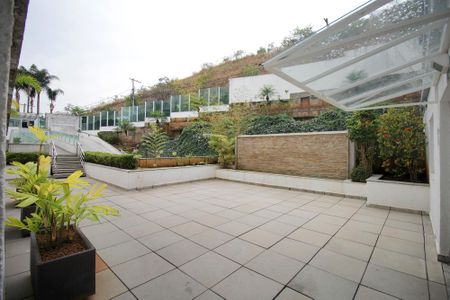 Apartamento à venda com 74m², 2 quartos e 2 vagasÁrea comum