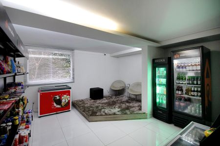 Apartamento à venda com 74m², 2 quartos e 2 vagasÁrea comum