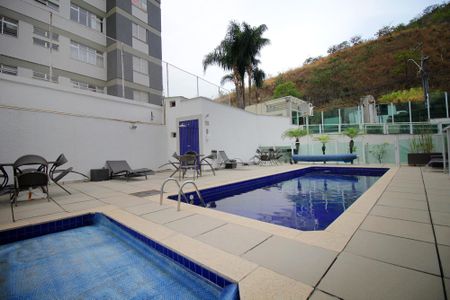 Apartamento à venda com 74m², 2 quartos e 2 vagasÁrea comum