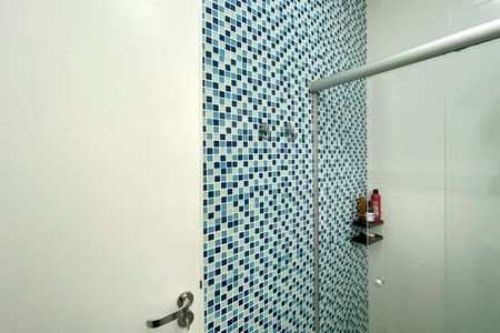 Apartamento à venda com 74m², 2 quartos e 2 vagas Apartamento à venda com 74m², 2 quartos e 2 vagasBanheiro