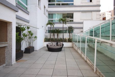 Apartamento à venda com 74m², 2 quartos e 2 vagasÁrea comum