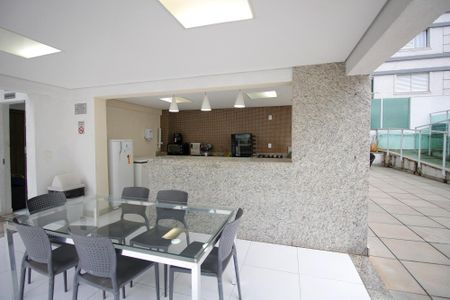 Apartamento à venda com 74m², 2 quartos e 2 vagasÁrea comum