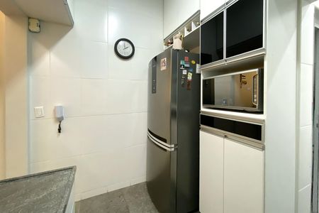 Apartamento à venda com 74m², 2 quartos e 2 vagas Apartamento à venda com 74m², 2 quartos e 2 vagasCozinha