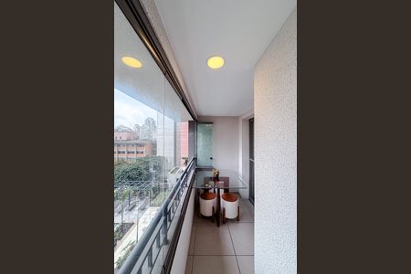 Varanda de kitnet/studio para alugar com 1 quarto, 33m² em Vila Mariana, São Paulo