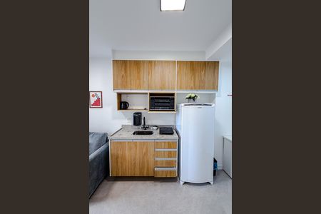 Studio para alugar com 33m², 1 quarto e sem vaga Studio para alugar com 33m², 1 quarto e sem vagaCozinha