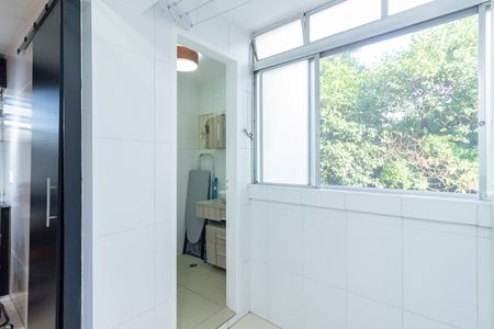 Apartamento para alugar com 70m², 2 quartos e 2 vagasLavanderia