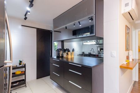 Apartamento para alugar com 70m², 2 quartos e 2 vagasCozinha