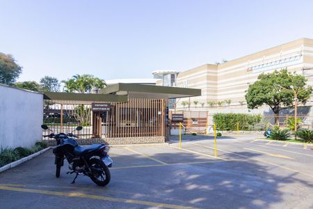 Apartamento para alugar com 70m², 2 quartos e 2 vagasPortaria