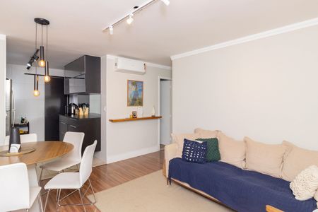 Apartamento para alugar com 70m², 2 quartos e 2 vagasSala