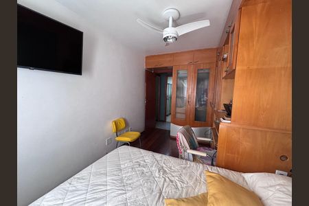 Apartamento à venda com 83m², 3 quartos e 2 vagas Apartamento à venda com 83m², 3 quartos e 2 vagasQuarto 1