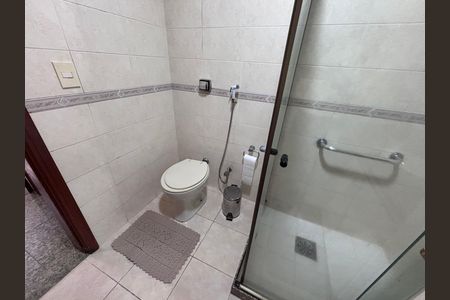 Apartamento à venda com 83m², 3 quartos e 2 vagas Apartamento à venda com 83m², 3 quartos e 2 vagasBanheiro