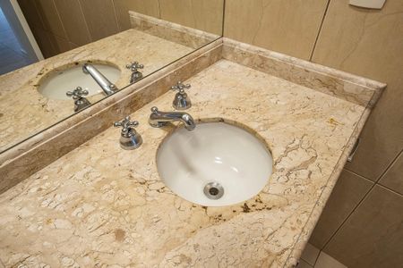 Studio para alugar com 36m², 1 quarto e sem vaga Studio para alugar com 36m², 1 quarto e sem vagaBanheiro