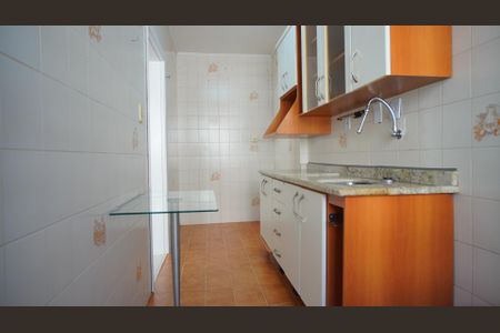 Cozinha  de apartamento à venda com 1 quarto, 73m² em Petrópolis, Porto Alegre