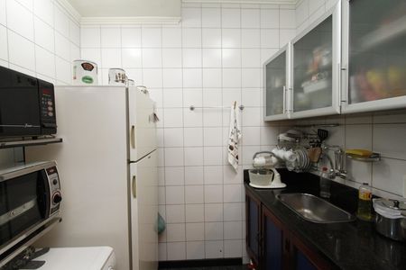 Apartamento à venda com 70m², 2 quartos e sem vagaCozinha