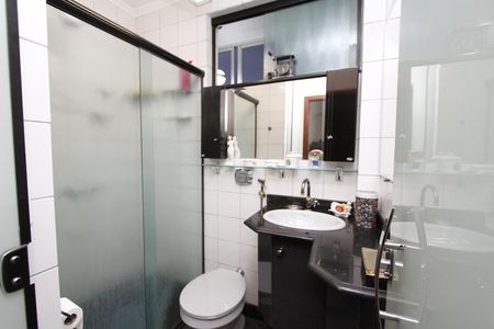 Banheiro Social de apartamento à venda com 2 quartos, 70m² em Barro Preto, Belo Horizonte