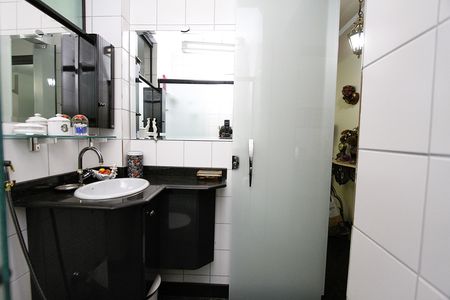 Apartamento à venda com 70m², 2 quartos e sem vagaBanheiro Social