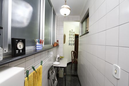 Apartamento à venda com 70m², 2 quartos e sem vagaCozinha e Área de Serviço