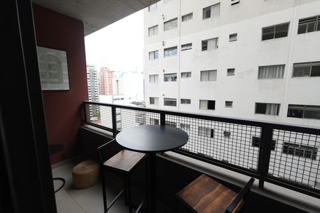 Sacada de kitnet/studio para alugar com 1 quarto, 24m² em Consolação, São Paulo