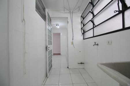 Apartamento para alugar com 75m², 3 quartos e 1 vagaÁrea de Serviço