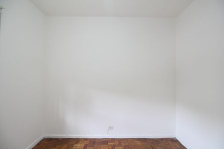 Apartamento para alugar com 75m², 3 quartos e 1 vagaQuarto 2