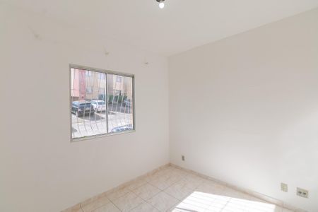Apartamento à venda com 2 quartos, 48m² em Heliópolis, Belo Horizonte