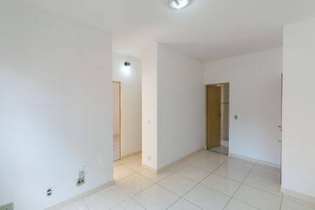 Apartamento à venda com 2 quartos, 48m² em Heliópolis, Belo Horizonte