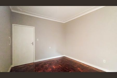 Studio para alugar com 37m², 1 quarto e sem vaga Studio para alugar com 37m², 1 quarto e sem vagaSala e quarto