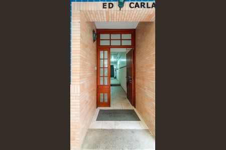 Studio para alugar com 37m², 1 quarto e sem vaga Studio para alugar com 37m², 1 quarto e sem vagaEntrada do prédio